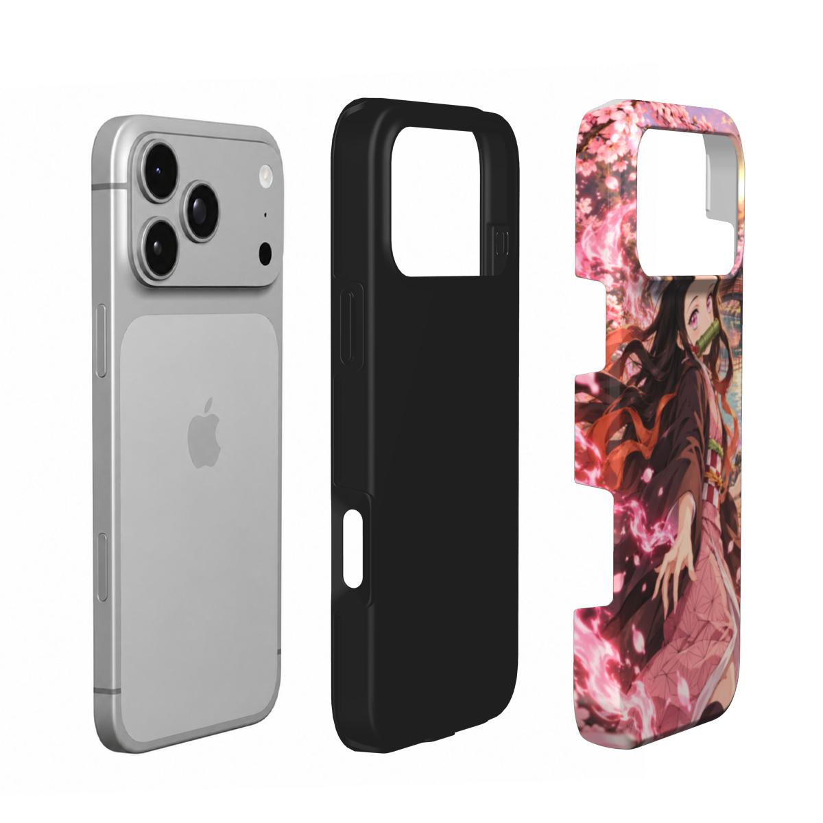 Vue éclatée de la coque Flammes de Sakura : téléphone, doublure noire et coque extérieure imprimée de l’héroïne aux flammes roses.